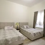 Emi's Villa Golem (Tirana)
